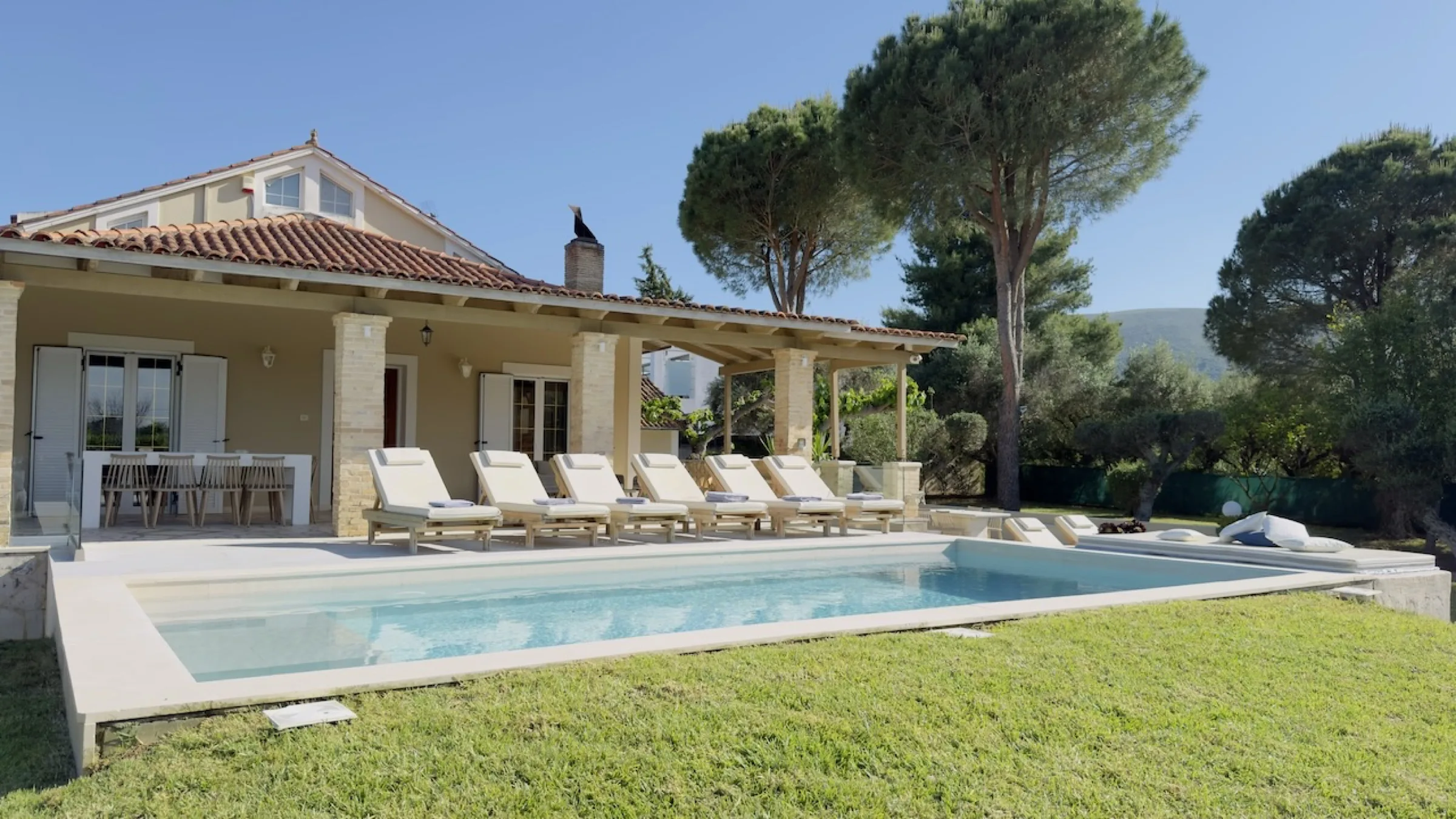 Dream Villa in Laganas with a private swimming pool, garden and shaded terrace